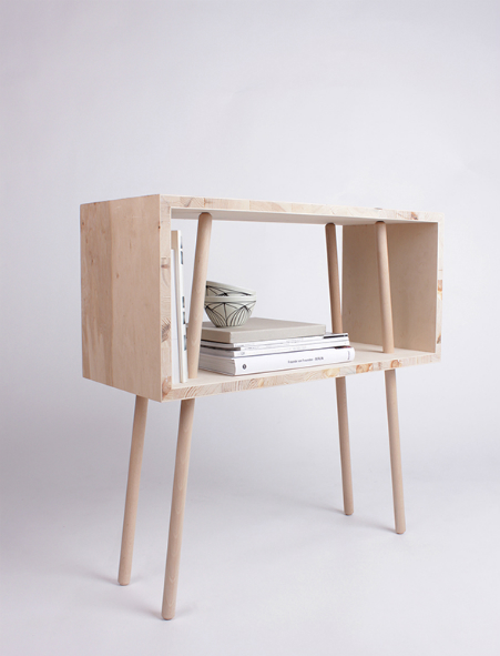 Wandelbares Möbeldesign von Ulli: Nachttisch